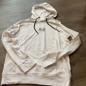 Men’s American Eagle sweatshirt